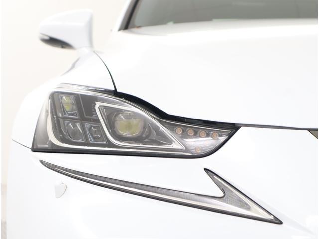 ＩＳ ＩＳ３００ｈ　Ｆスポーツ　非認定中古車　三眼フルＬＥＤヘッドランプ　クリアランスソナー＆バックソナー　ムーンルーフ（チルト＆スライド式）アウターミラーメモリーブラインドスポットモニター＋リヤクロストラフィックアラートＦスポーツ（46枚目）