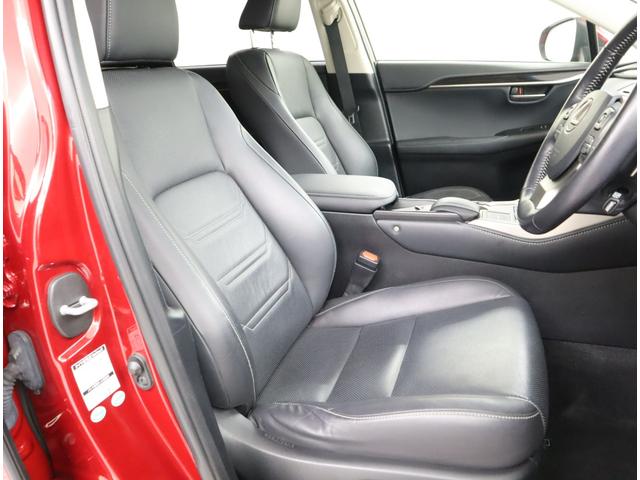 NX NX300h バージョンL プリクラッシュセーフティシステム ヘッドアップディスプレイ 三眼LEDヘッドランプ(ロー・ハイビーム)&LEDフロントターンシグナルランプ AHB LDA クリアラスソナー パノラミックビューモニター(18枚目)