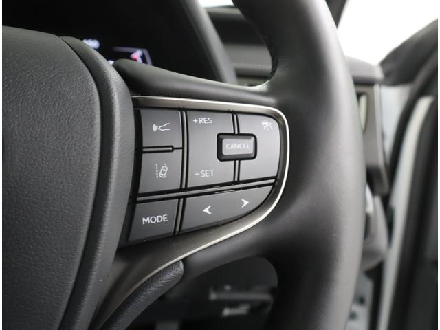 UX UX250h バージョンL 認定中古車 パーキングサポートブレーキ ブラインドスポットモニター プリクラッシュセーフティシステム レーントレーシングアシスト レーダークルーズコントロール オートマチックハイビーム(15枚目)