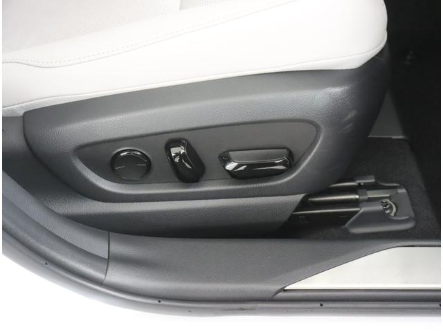 UX UX250h バージョンL 認定中古車 パーキングサポートブレーキ ブラインドスポットモニター プリクラッシュセーフティシステム レーントレーシングアシスト レーダークルーズコントロール オートマチックハイビーム(21枚目)