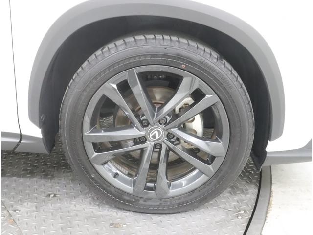 ＮＸ ＮＸ２５０　バージョンＬ　認定中古車　マークレビンソンプレミアムサラウンドサウンドシステム　ムーンルーフ（チルト＆スライド式）　デジタルインナーミラー　ドライブレコーダー（前後方型）　ナンバーフレーム　ホイールロックボルト（46枚目）