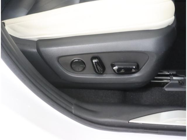 ＮＸ ＮＸ２５０　バージョンＬ　デジタルキー　デジタルインナーミラー　ムーンルーフ（チルト＆スライド式）　ドライブレコーダー（前後方型）　プロクラッシュセーフティシステム　メーカーオプションドライブレコーダー装着（9枚目）