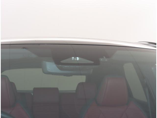 ���N�T�X�����h���C�u���R�[�_�[�𑕔����Ă��܂�