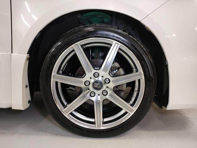 ヴォクシー ＺＳ　煌　禁煙車　リアカーテン６枚　マナレイスポーツ１８インチアルミホイール　社外サスペンション＆ショックアブソーバー　両側電動スライドドア　スマートキー　シートカバー　前後ドラレコ　ＬＥＤルームランプ（44枚目）