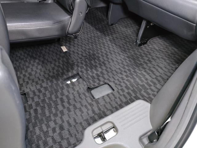 ヴォクシー ＺＳ　煌　禁煙車　リアカーテン６枚　マナレイスポーツ１８インチアルミホイール　社外サスペンション＆ショックアブソーバー　両側電動スライドドア　スマートキー　シートカバー　前後ドラレコ　ＬＥＤルームランプ（62枚目）