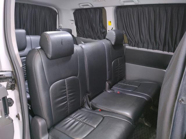ヴォクシー ＺＳ　煌　禁煙車　リアカーテン６枚　マナレイスポーツ１８インチアルミホイール　社外サスペンション＆ショックアブソーバー　両側電動スライドドア　スマートキー　シートカバー　前後ドラレコ　ＬＥＤルームランプ（65枚目）