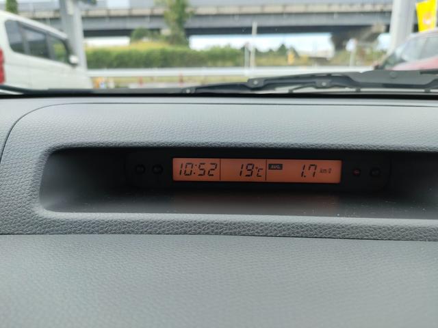 スイフト １．３ＸＧ　リミテッド　禁煙車　特別仕様車　５速マニュアルミッション　本革巻きステアリング　スマートキー　オートエアコン　社外シフトノブ　純正フロアマット　純正ドアバイザー　Ｗエアバッグ　ＡＢＳ　ヘアラインアルミ調オーディオ（36枚目）