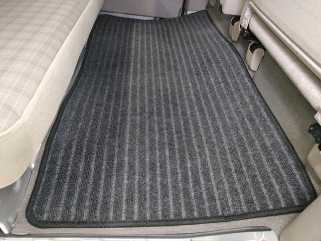 エブリイ PA 当店レンタカーアップ車 禁煙車 フロアマット ドアバイザー Wエアバッグ(34枚目)