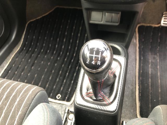 アルトワークス ベースグレード 5MT HKSマフラー ブリッツブーストメーター モモステアリング レカロシート ABS 専用アルミホイール HIDヘッドライト スマートキー プッシュスタート セキュリティ(18枚目)