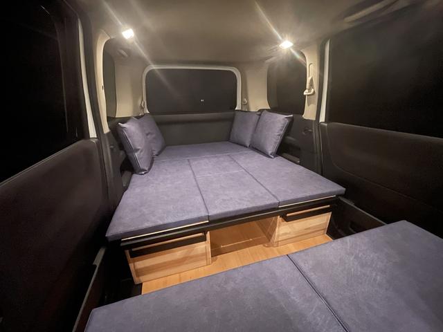 セレナ ハイウェイスター　キャンピングカー　８ナンバー可　新品架装　車中泊　モバイルオフィス（16枚目）