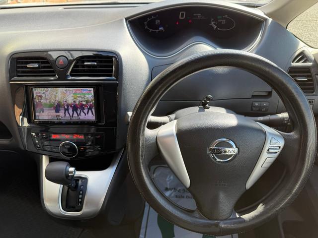 セレナ ２０Ｘ　Ｓ－ハイブリッド　ミスティック　キャンピングカー　デルフィノ　車中泊　サブバッテリーシステム　走行充電器　ＲＥＶＯシート　ベパストＦＦヒーター　２段ベッド　シンク　ベッドキット　ハイブリッド　ナビ　ＥＴＣ（26枚目）