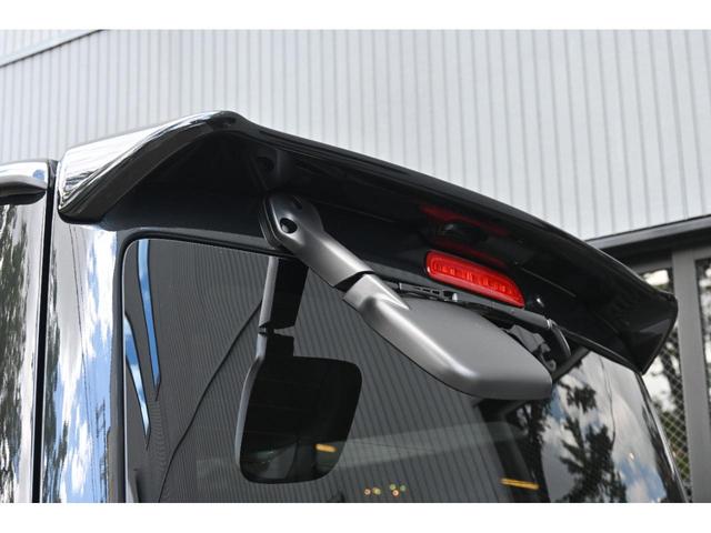 ロングスーパーGL ZEUS新車カスタムコンプリートカー・エアロ3点・リアウィング・17インチ・4本出マフラー・両側電動・固定式リアサイドガラス・LEDヘッドランプ・アルパインナビ・ETC・バックカメラ(18枚目)
