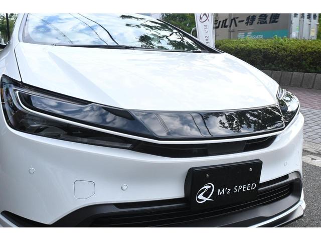 プリウス Ｘ　ＺＥＵＳコンプリートカーエアロ３点（Ｆ・Ｓ／Ｒ）・フロントグリル・１８インチアルミホイール・ダウンサス・８インチディスプレイオーディオ・ＥＴＣ２．０車載器・ブラインドスポットモニター（12枚目）