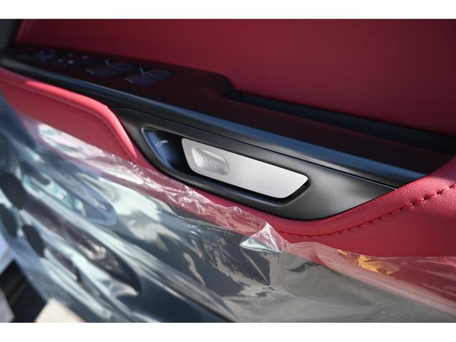 ＮＸ ＮＸ３５０ｈ　Ｆスポーツ　ＺＥＵＳコンプリートカーエアロ３点（Ｆ・Ｓ・Ｒ）・ＬＥＤデイライトキット・４本出しマフラー・ダウンサス・２２インチアルミホイール・リアゲートスポイラー・パノラマルーフ・ドライブレコーダー・置くだけ充電（33枚目）
