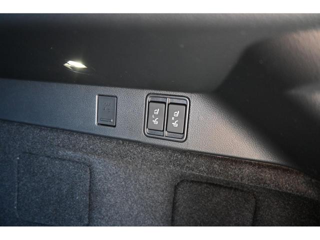ＮＸ ＮＸ３５０ｈ　Ｆスポーツ　ＺＥＵＳコンプリートカーエアロ３点（Ｆ・Ｓ・Ｒ）・ＬＥＤデイライトキット・４本出しマフラー・ダウンサス・２２インチアルミホイール・リアゲートスポイラー・パノラマルーフ・ドライブレコーダー・置くだけ充電（46枚目）