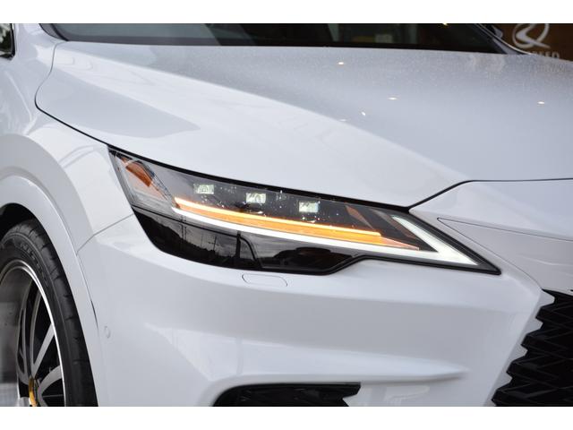 ＲＸ ＲＸ３５０　Ｆスポーツ　ＺＥＵＳエアロ（Ｆ／Ｓ／Ｒ）・２２インチＡＷ・４本出しマフラー・ダウンサス・オレンジブレーキキャリパー・ＩＴＳコネクト・ドライブレコーダー（前後方）・おくだけ充電・パノラマルーフ・輻射ヒーター（15枚目）