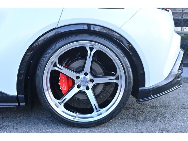 クラウンスポーツ Ｚ　Ｚ（５名）・ＺＥＵＳエアロ（Ｆ／Ｓ／Ｒ）・フロントグリル・車高調・リアゲートスポイラー・ドアミラーカバー・カーボン調ピラーパネル・２２インチＡＷ・キャリパーカバー・パノラマルーフ（8枚目）