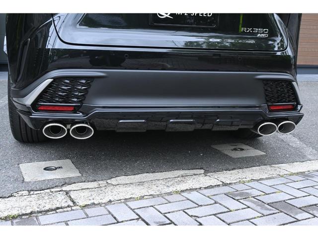 ＲＸ ＲＸ３５０　Ｆスポーツ　ＺＥＵＳエアロ（Ｆ／Ｓ／Ｒ）・フロントグリルガーニッシュ・リヤゲートスポイラー・４本出しマフラー・オレンジブレーキキャリパー・２２インチアルミ・電動パノラマルーフ・デジタルＭ・輻射ヒーター（18枚目）