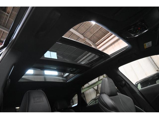 ＲＸ ＲＸ３５０　Ｆスポーツ　ＺＥＵＳエアロ（Ｆ／Ｓ／Ｒ）・フロントグリルガーニッシュ・リヤゲートスポイラー・４本出しマフラー・オレンジブレーキキャリパー・２２インチアルミ・電動パノラマルーフ・デジタルＭ・輻射ヒーター（23枚目）