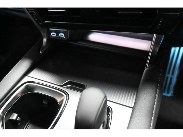 ＲＸ ＲＸ３５０　Ｆスポーツ　ＺＥＵＳエアロ（Ｆ／Ｓ／Ｒ）・フロントグリルガーニッシュ・リヤゲートスポイラー・４本出しマフラー・オレンジブレーキキャリパー・２２インチアルミ・電動パノラマルーフ・デジタルＭ・輻射ヒーター（30枚目）