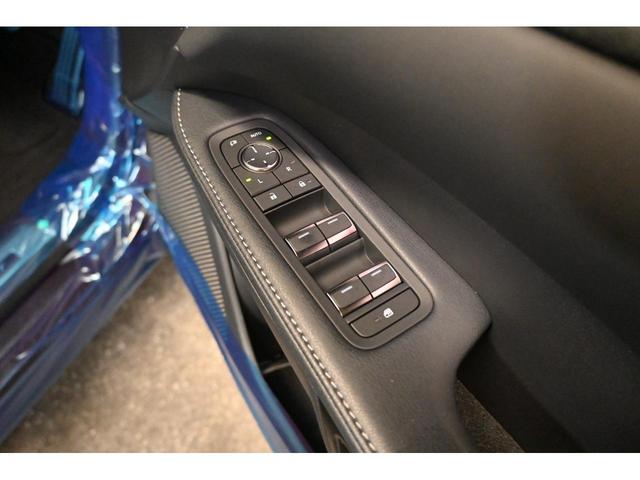 ＲＸ ＲＸ３５０　Ｆスポーツ　ＺＥＵＳエアロ（Ｆ／Ｓ／Ｒ）・フロントグリルガーニッシュ・リヤゲートスポイラー・４本出しマフラー・オレンジブレーキキャリパー・２２インチアルミ・電動パノラマルーフ・デジタルＭ・輻射ヒーター（40枚目）