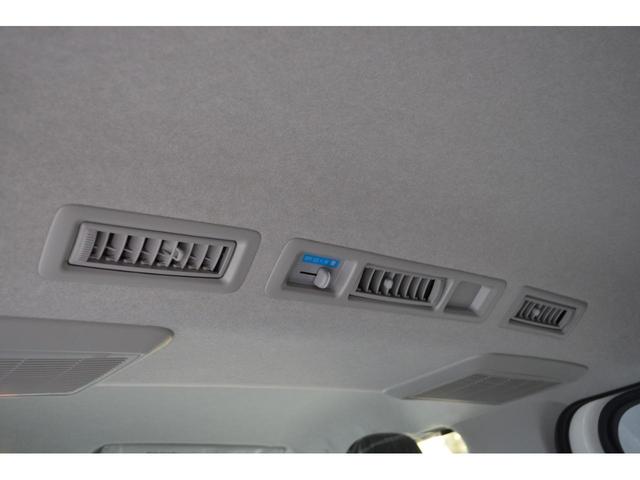 ハイエースバン DX GLパッケージ ノーマルカー・パノラミックビューモニター・SRSエアバック(助手席)・LEDヘッドランプ・デジタルインナーミラー・イージークローザー・リアクーラー・リアヒーター・センターアッパーピラーガーニッシュ(47枚目)