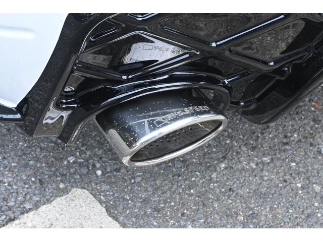 ハリアーハイブリッド Z レザーパッケージ・ナイトシェード ZEUSエアロ(F/S/R)・フロントグリル・ドアミラーカバー・カーボン調ピラーパネル・リアゲートスポイラー・2本出しマフラーカッター・22インチAW・ダウンサス・パノラマルーフ・スペアタイヤ・ITS(28枚目)