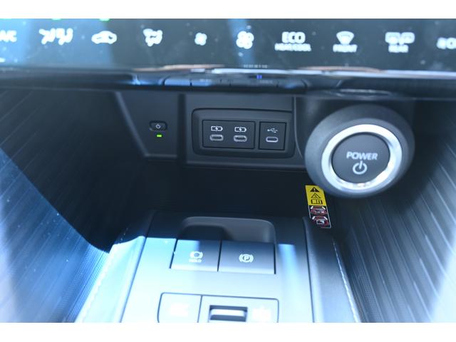 ハリアーハイブリッド Z レザーパッケージ・ナイトシェード ZEUSエアロ(F/S/R)・フロントグリル・ドアミラーカバー・カーボン調ピラーパネル・リアゲートスポイラー・2本出しマフラーカッター・22インチAW・ダウンサス・パノラマルーフ・スペアタイヤ・ITS(39枚目)