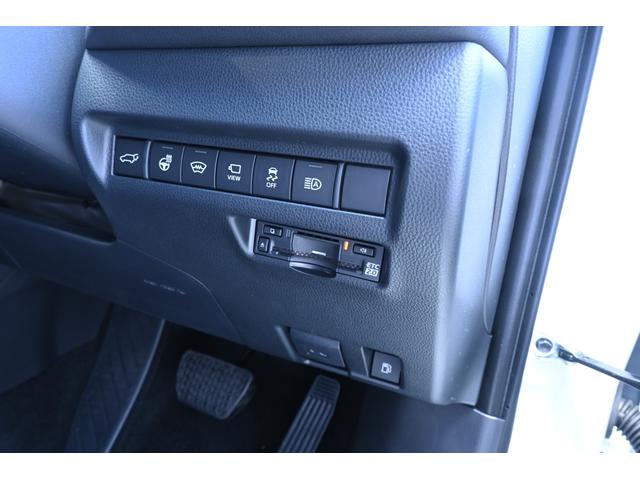 ハリアーハイブリッド Z レザーパッケージ・ナイトシェード ZEUSエアロ(F/S/R)・フロントグリル・ドアミラーカバー・カーボン調ピラーパネル・リアゲートスポイラー・2本出しマフラーカッター・22インチAW・ダウンサス・パノラマルーフ・スペアタイヤ・ITS(52枚目)