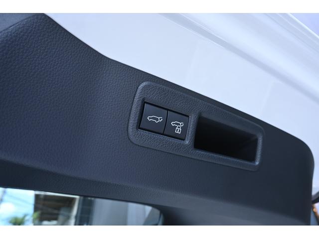 ハリアーハイブリッド Z レザーパッケージ・ナイトシェード ZEUSエアロ(F/S/R)・フロントグリル・ドアミラーカバー・カーボン調ピラーパネル・リアゲートスポイラー・2本出しマフラーカッター・22インチAW・ダウンサス・パノラマルーフ・スペアタイヤ・ITS(66枚目)