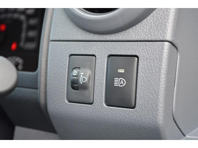 ランドクルーザー70 AX AX(5名)・ノーマルカー・バックカメラ LEDヘッドライト・禁煙車・クルーズコントロール・電動デフロック 丸目LEDヘッドライト・16インチアルミホイール・トヨタセーフティセンス(43枚目)