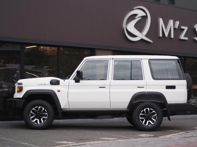 ランドクルーザー７０ ＡＸ　ＡＸ（５名）・ノーマルカー・バックカメラ　ＬＥＤヘッドライト・禁煙車・クルーズコントロール・電動デフロック　丸目ＬＥＤヘッドライト・１６インチアルミホイール・トヨタセーフティセンス（5枚目）