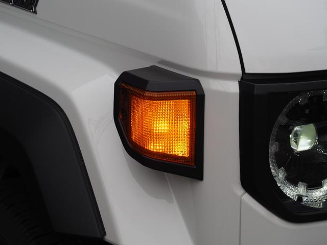 ランドクルーザー７０ ＡＸ　ＡＸ（５名）・ノーマルカー・バックカメラ　ＬＥＤヘッドライト・禁煙車・クルーズコントロール・電動デフロック　丸目ＬＥＤヘッドライト・１６インチアルミホイール・トヨタセーフティセンス（12枚目）