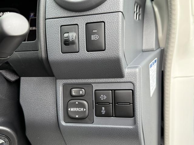 ランドクルーザー７０ ＡＸ　ＡＸ（５名）・ノーマルカー・バックカメラ　ＬＥＤヘッドライト・禁煙車・クルーズコントロール・電動デフロック　丸目ＬＥＤヘッドライト・１６インチアルミホイール・トヨタセーフティセンス（45枚目）