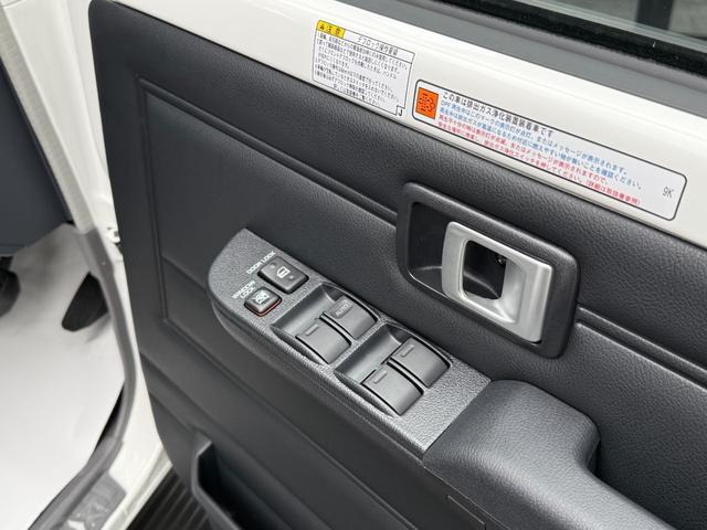 ランドクルーザー７０ ＡＸ　ＡＸ（５名）・ノーマルカー・バックカメラ　ＬＥＤヘッドライト・禁煙車・クルーズコントロール・電動デフロック　丸目ＬＥＤヘッドライト・１６インチアルミホイール・トヨタセーフティセンス（47枚目）