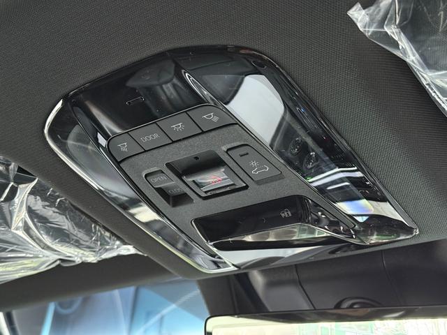 ハリアー Ｚ　レザーパッケージ　モデリスタエアロ（Ｆ／Ｓ／Ｒ）・デイライト・調光式パノラマルーフ・ＩＴＳコネクト・アクセサリーコンセント・応急用スペアタイヤ・シートヒーター・シートベンチレーション・パノラミックビューモニター（26枚目）