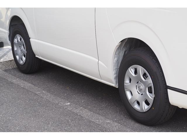 ハイエースバン スーパーＧＬ　ダークプライムＩＩ　ノーマルカー・デュアルパワースライドドア・両側固定リアサイドガラス・パノラミックビューモニター・デジタルインナーミラー・アクセサリーコンセント（19枚目）