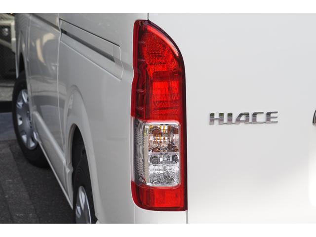 ハイエースバン スーパーＧＬ　ダークプライムＩＩ　ノーマルカー・デュアルパワースライドドア・両側固定リアサイドガラス・パノラミックビューモニター・デジタルインナーミラー・アクセサリーコンセント（24枚目）