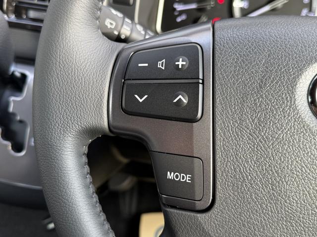 ハイエースバン スーパーＧＬ　ダークプライムＩＩ　ノーマルカー・デュアルパワースライドドア・両側固定リアサイドガラス・パノラミックビューモニター・デジタルインナーミラー・アクセサリーコンセント（39枚目）