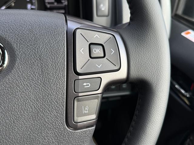 ハイエースバン スーパーＧＬ　ダークプライムＩＩ　ノーマルカー・デュアルパワースライドドア・両側固定リアサイドガラス・パノラミックビューモニター・デジタルインナーミラー・アクセサリーコンセント（40枚目）