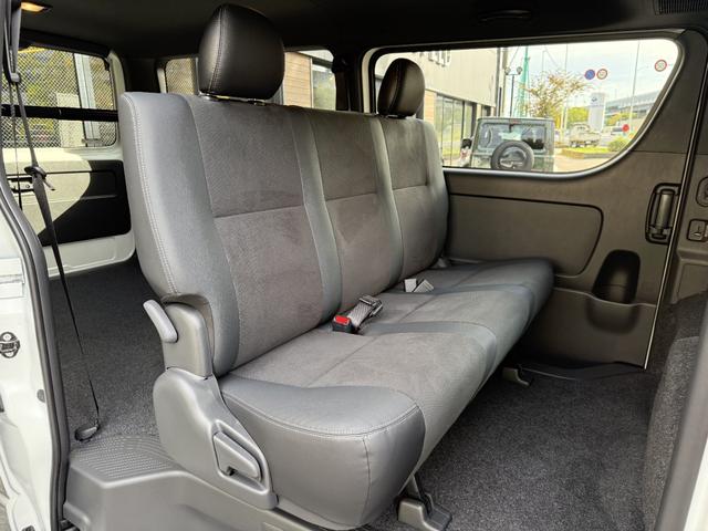ハイエースバン スーパーＧＬ　ダークプライムＩＩ　ノーマルカー・デュアルパワースライドドア・両側固定リアサイドガラス・パノラミックビューモニター・デジタルインナーミラー・アクセサリーコンセント（50枚目）
