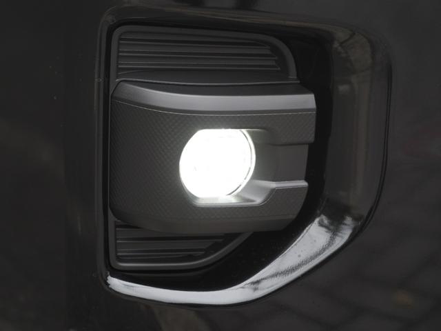 ハイエースバン スーパーＧＬ　ダークプライムＩＩ　ノーマルカー・デュアルパワースライドドア・両側固定リアサイドガラス・パノラミックビューモニター・デジタルインナーミラー・アクセサリーコンセント（16枚目）