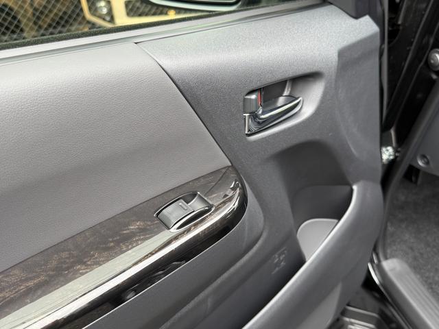 ハイエースバン スーパーＧＬ　ダークプライムＩＩ　ノーマルカー・デュアルパワースライドドア・両側固定リアサイドガラス・パノラミックビューモニター・デジタルインナーミラー・アクセサリーコンセント（48枚目）