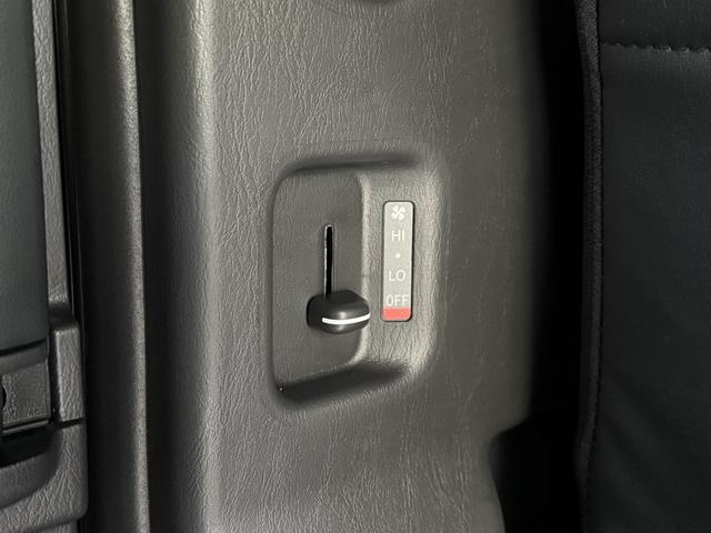 ハイエースバン スーパーＧＬ　ダークプライムＩＩ　ノーマルカー・デュアルパワースライドドア・両側固定リアサイドガラス・パノラミックビューモニター・デジタルインナーミラー・アクセサリーコンセント（53枚目）