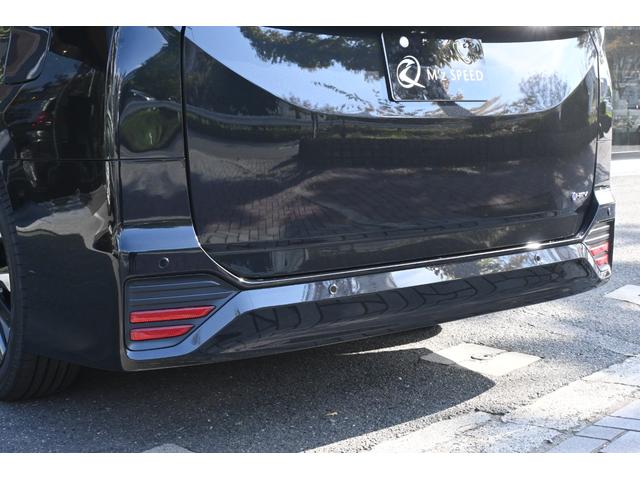 ヴォクシー ハイブリッドＳ－Ｚ　ノーマルカー・快適パッケージ・トヨタチームメイト・パノラミックビューモニター・トヨタセーフティセンス・ＩＴＳコネクト・ユニバーサルステップ・ＣＤＤＶＤデッキ・デジタルインナーミラー・ＬＥＤヘッドランプ（22枚目）