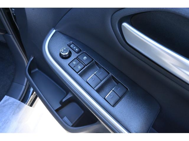 ヴォクシー ハイブリッドＳ－Ｚ　ノーマルカー・快適パッケージ・トヨタチームメイト・パノラミックビューモニター・トヨタセーフティセンス・ＩＴＳコネクト・ユニバーサルステップ・ＣＤＤＶＤデッキ・デジタルインナーミラー・ＬＥＤヘッドランプ（46枚目）