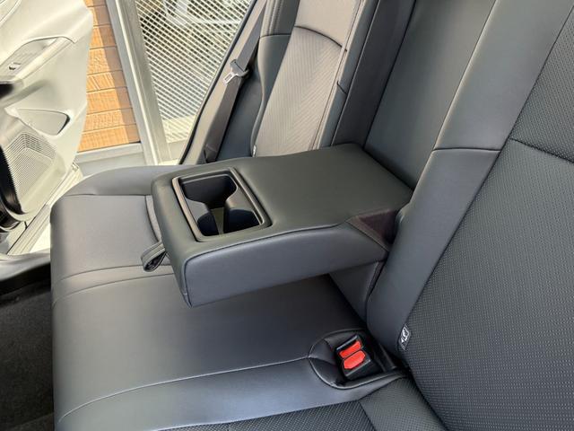 ハリアー Ｚ　レザーパッケージ　モデリスタエアロ（Ｆ／Ｓ／Ｒ）・デイライト・調光式パノラマルーフ・ＩＴＳコネクト・アクセサリーコンセント・応急用スペアタイヤ・シートヒーター・シートベンチレーション・パノラミックビューモニター（52枚目）