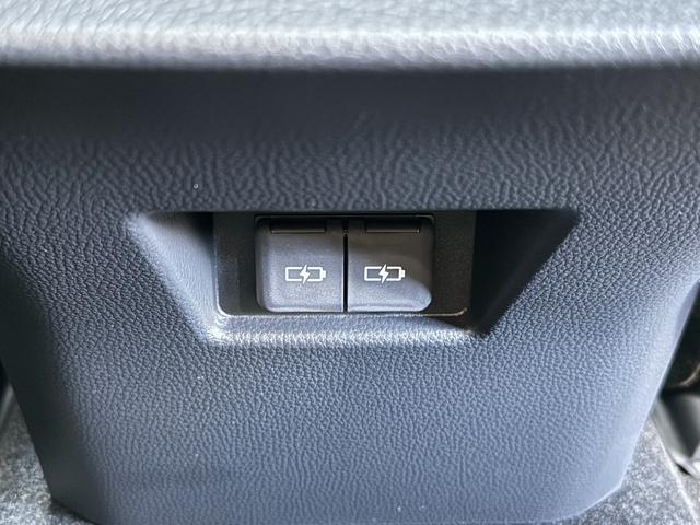 ハリアー Ｚ　レザーパッケージ　モデリスタエアロ（Ｆ／Ｓ／Ｒ）・デイライト・調光式パノラマルーフ・ＩＴＳコネクト・アクセサリーコンセント・応急用スペアタイヤ・シートヒーター・シートベンチレーション・パノラミックビューモニター（53枚目）