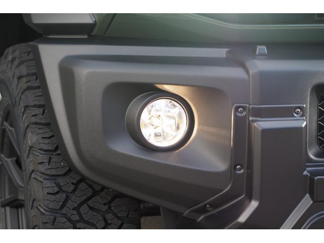 ジムニーノマド ＦＣ　ＦＣ（４名）・ＺＥＵＳエアロフロントバンパーガード・リアバンパーガード・ボンネットプロテクター・フロントグリル・リアウイング・マフラーカッター・１６インチアルミホイール・シートヒーター（15枚目）