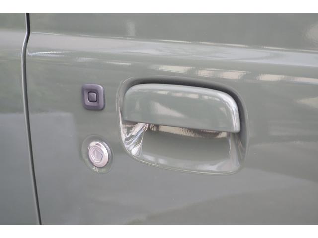 ジムニーノマド ＦＣ　ＦＣ（４名）・ＺＥＵＳエアロフロントバンパーガード・リアバンパーガード・ボンネットプロテクター・フロントグリル・リアウイング・マフラーカッター・１６インチアルミホイール・シートヒーター（17枚目）